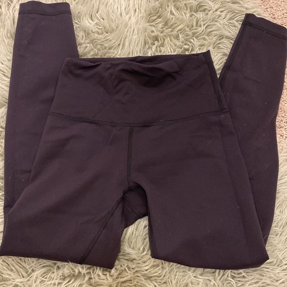 Lululemon black leggings - Picture 2 of 3